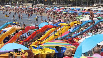 Playa de Levante en Salou, este sábado.