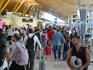 Área de mostradores de facturación de la terminal 4 del aeropuerto de Madrid-Barajas.