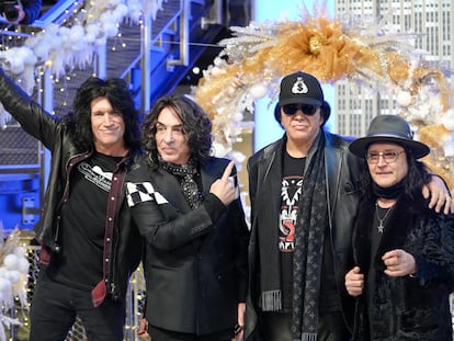 Kiss members Tommy Thayer, Paul Stanley, Gene Simmons y Eric Singer attend lighting ceremony at the Empire State Building in New York. November 30, 2023.