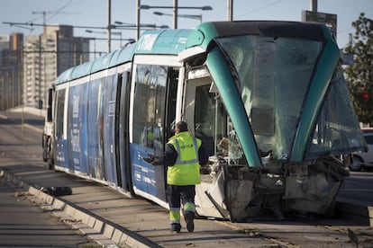 El convoy accidentado del TramBesòs.
 