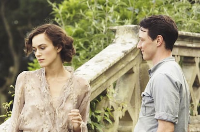 Keira Knightley y James McAvoy, en una imagen de 'Expiación'.