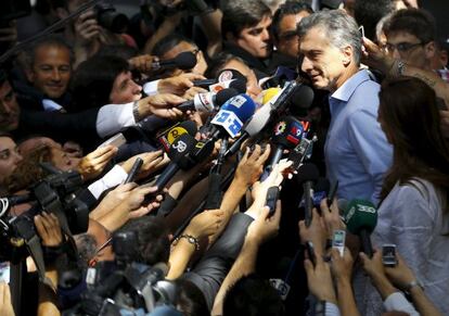 Mauricio Macri parla amb la premsa.