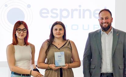 Premios Transferencia de Conocimiento de la FP entrega del primer premio