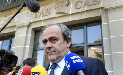 Michel Platini a su llegada al TAS.