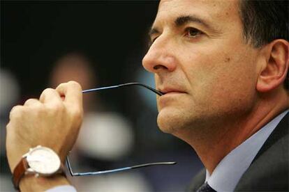 Franco Frattini, durante una intervención ante el Comité de Estrasburgo.