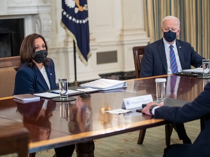 La vicepresidenta Kamala Harris y el presidente Biden, este miércoles en la Casa Blanca.