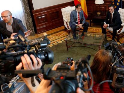 Mariano Rajoy y Pedro S&aacute;nchez este mi&eacute;rcoles en el Congreso. 