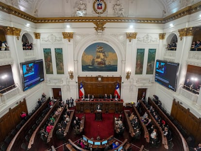 Sesión inaugural del Consejo Constitucional que redactará una nueva Constitución, dentro del antiguo edificio del Congreso en Santiago, el 7 de junio de 2023.