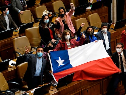 Miembros de la Cámara de Diputados y Diputadas en Valparaíso, 2020.