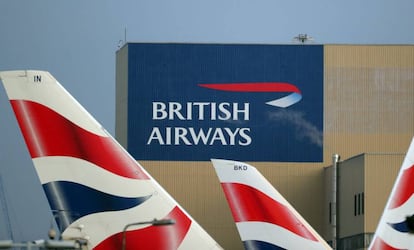 Colas de aviones de British Airways.