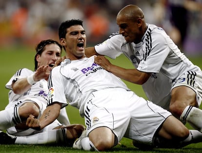 El sevillano jugó una temporada en el Madrid (2006-2007) y ganó una Liga. Sus goles en el último partido contra el Mallorca resultaron decisivos para alzarse con el título.