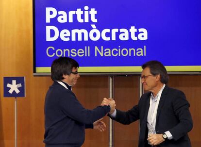 Carles Puigdemont y Artur Mas.