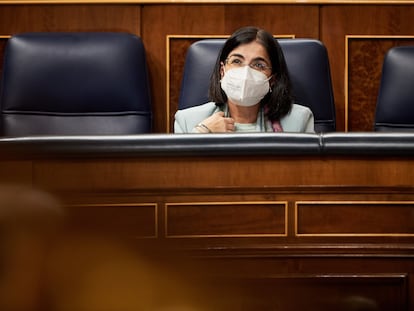 La ministra de Sanidad, Carolina Darias, este martes en el pleno del Congreso.