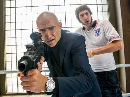 Mark Strong y Sacha Baron Cohen, en &#039;Agente contrainteligente&#039;.