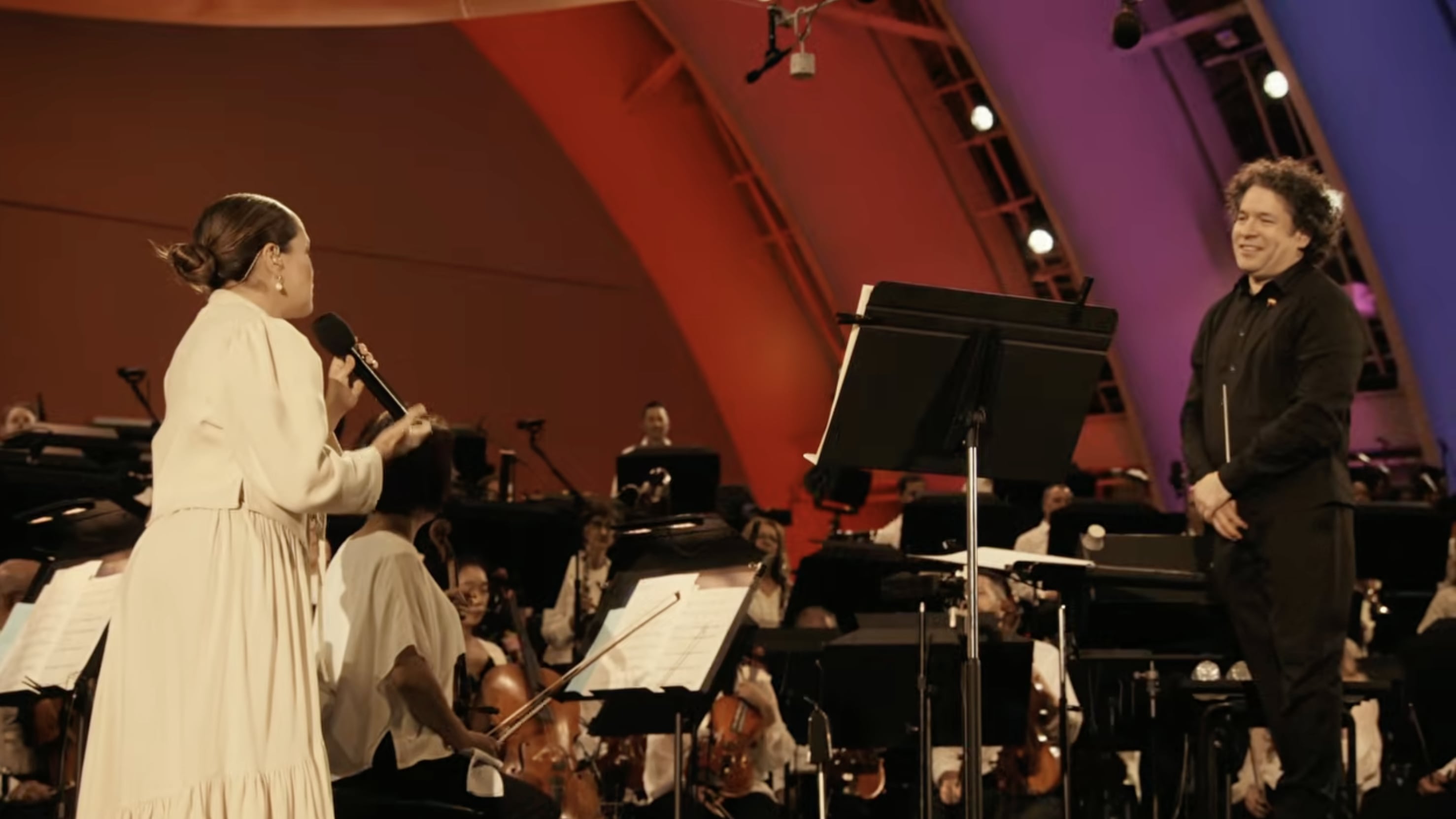 Gustavo Dudamel se despide de la Filarmónica de Los Ángeles con un concierto por Venezuela