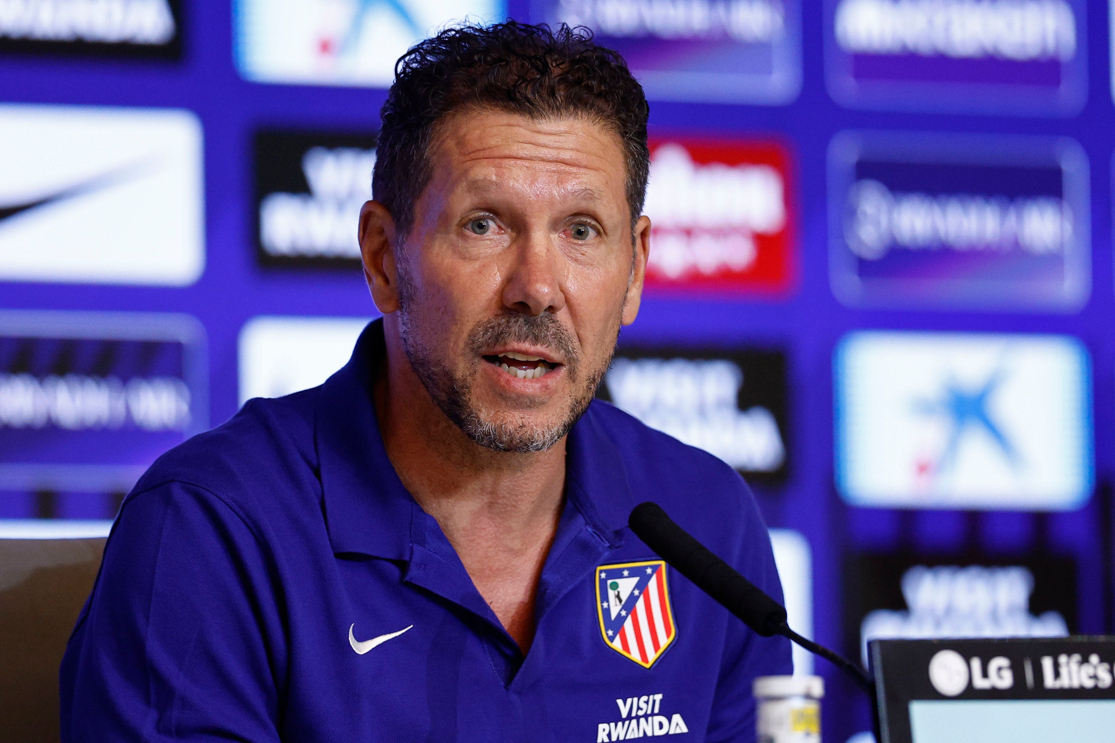 Simeone: “Sin ninguna duda, con la edad que tiene, el Balón de Oro debería ser para Messi después del Mundial que hizo”
