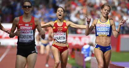 Diana Martin celebra su tercera posicón