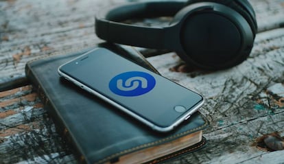 Shazam para teléfonos móviles.