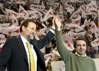 Rajoy y Aznar, el sábado en el acto de Vista Alegre.