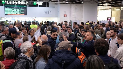 El vestíbulo de la estación de Sants el pasado 29 de abril.