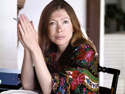 Llega el chic octogenario, por Javier Calvo