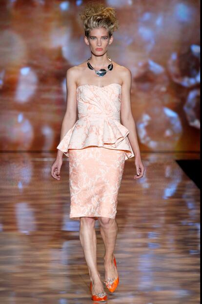 Estilo peplum: Badgley Mischka primavera verano 2012.