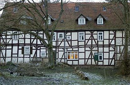 Vista del caserón de Meiwes, en la pequeña localidad de Roteburgo del Fulda, donde se produjeron los hechos.