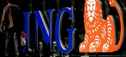 Logotipo del banco ING en una de las oficinas corporativas del grupo neerlandés.