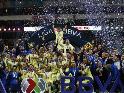 Jugadores del América festejan su triunfo en el torneo Clausura 2024, este 26 de mayo.