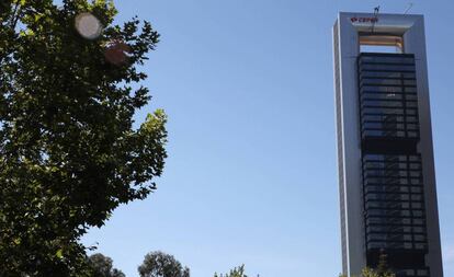 Foto de la Torre Cepsa, situada en Madrid.