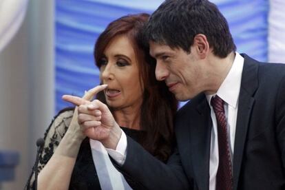 La presidenta Cristina Fern&aacute;ndez con su jefe de Gabinete, Juan Manuel Abal.