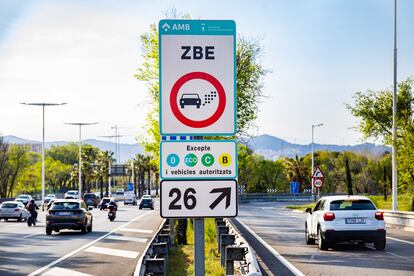 La ZBE RONDES BCN ja ha permès reduir a la meitat les emissions de diòxid de nitrogen a l’Àrea Metropolitana de Barcelona.