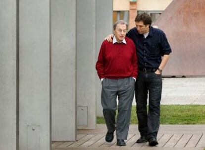 Jordi Solé Tura y su hijo Albert.