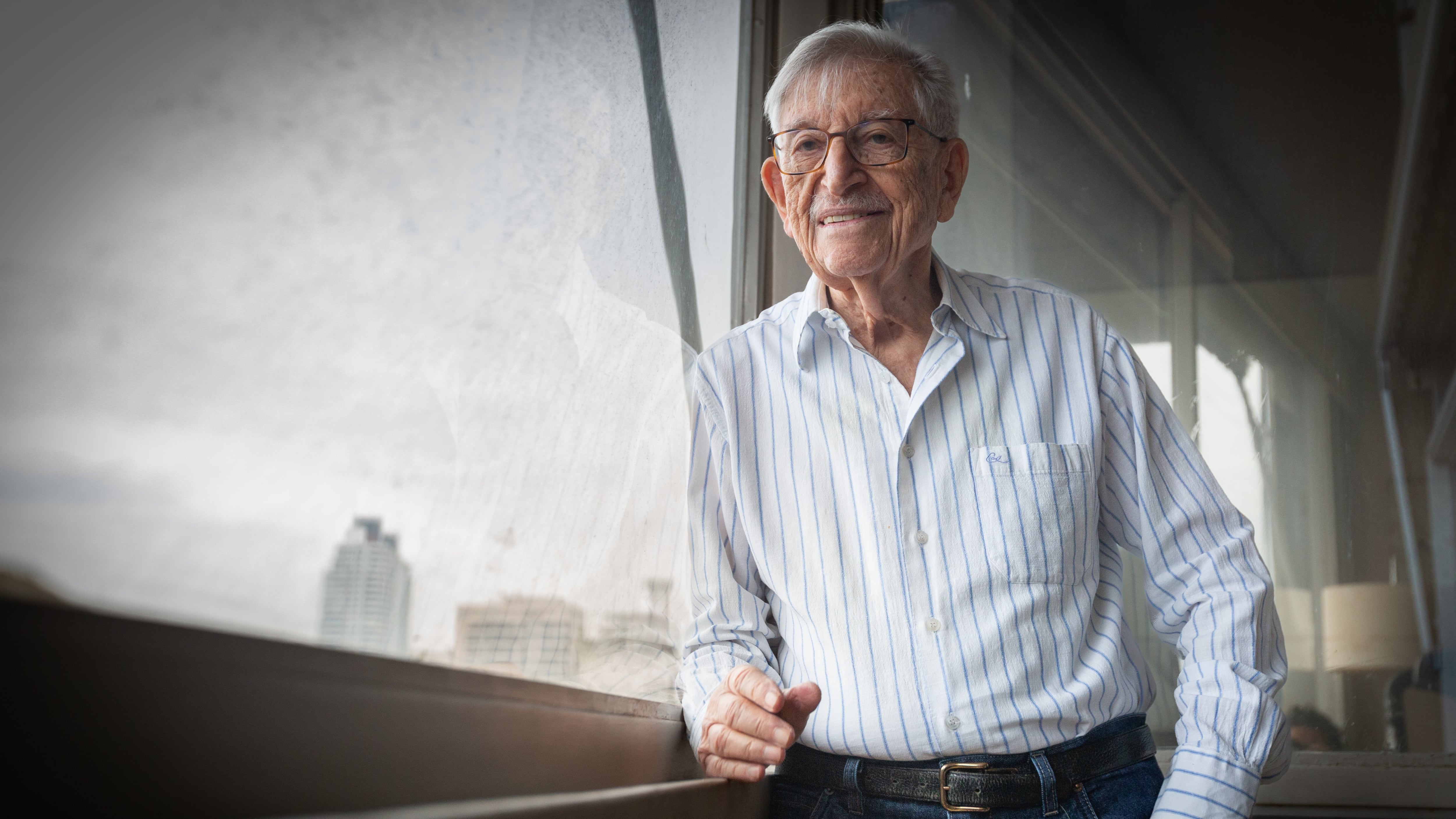 Abrasha Rotenberg, en junio de 2023 en su casa en Buenos Aires.