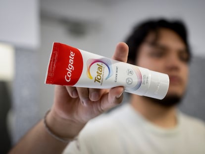 Colgate total clean mint