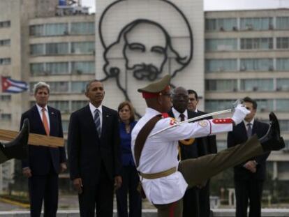 U.S. President Obama watches ceremonial guards during at wreath-laying ceremony at the Jose Marti monument at Revolutionary Square in Havana