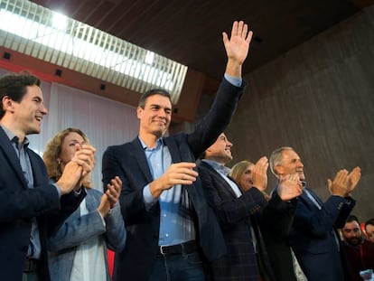 El candidato socialista, Pedro Sánchez, en un acto celebrado en Santander.