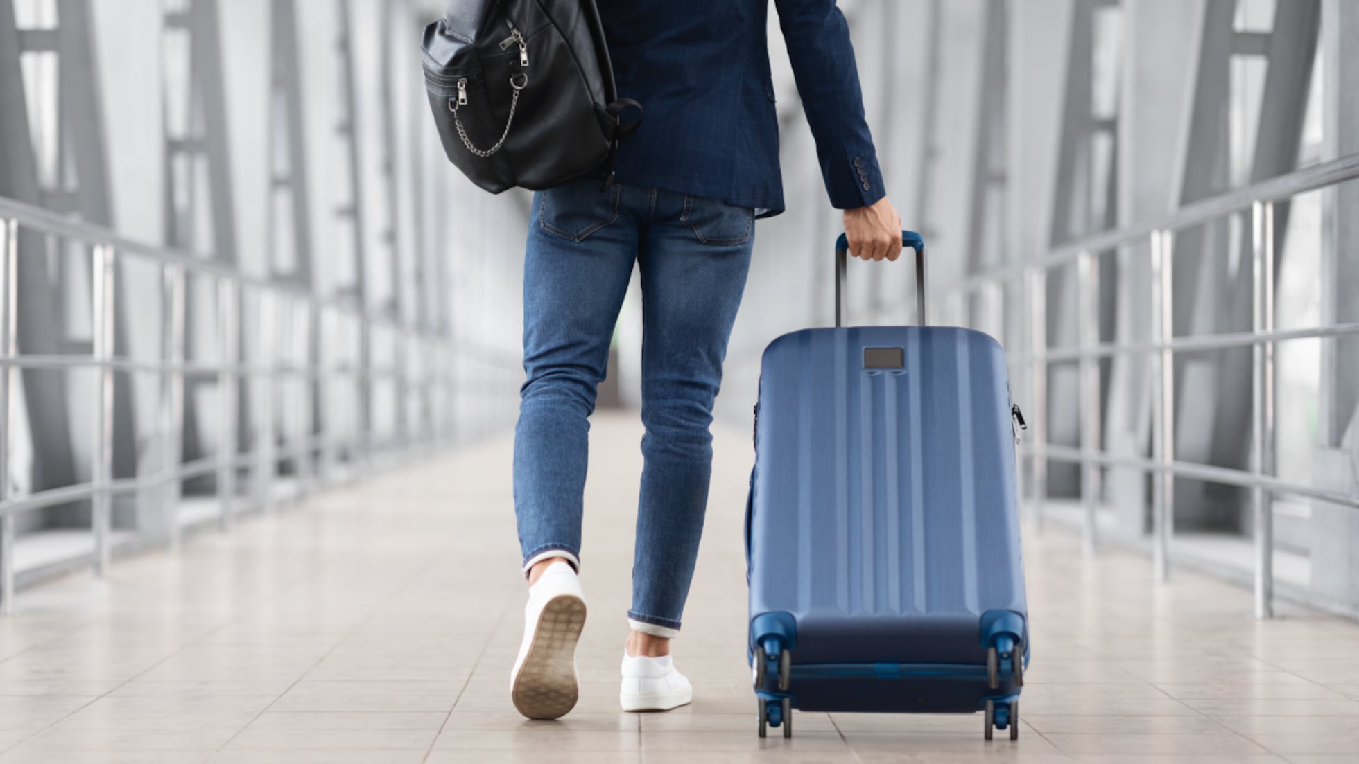 Diez maletas de cabina y mochilas superventas por menos de 100 euros Estilo de vida Escaparate EL PAIS