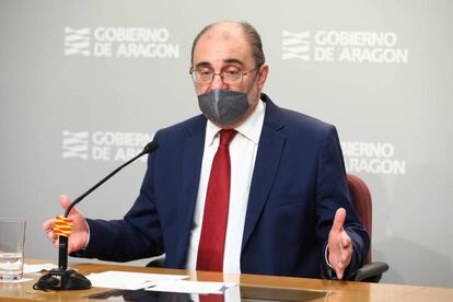 El presidente del Gobierno de Aragón, Javier Lambán, en la rueda de prensa de este sábado.