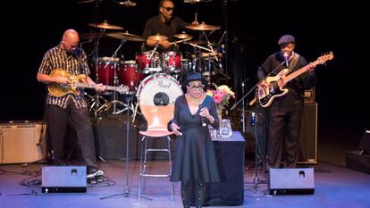 Dee Dee Bridgewater durante su actuación dentro del Festival Internacional de Jazz Madrid.