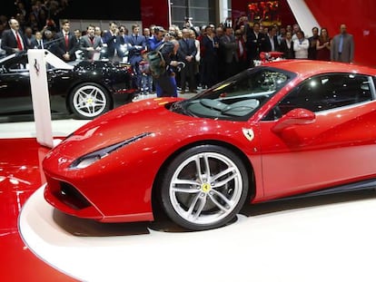 Los multimillonarios disparan las ventas de coches de superlujo