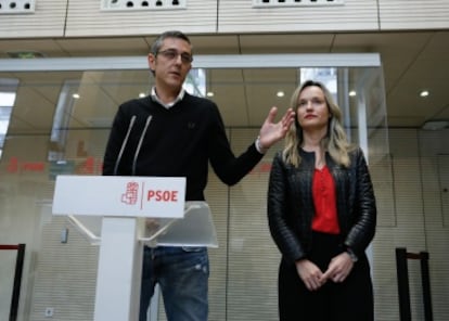 Eduardo Madina y Pilar Alegría presentan la candidatura de Susana Díaz a las primarias del PSOE.