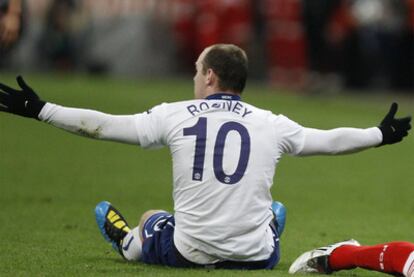 Rooney, durante el partido de ida en Múnich.