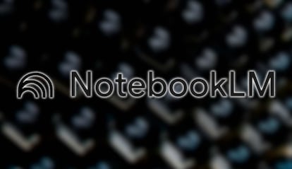 Logo de NotebookLM  con fondo negro