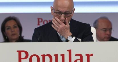 El exvicepresidente del Banco Popular Roberto Higuera durante una reunión del consejo de administración de la entidad previa a una junta extraordinaria de accionistas. EFE Mariscal
