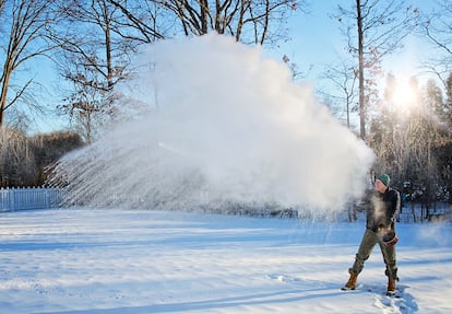 The Mpemba effect describes how hot water freezes faster than cold water.