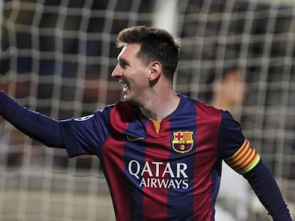 Messi, com a capità, després d'un dels seus gols a l'Apoel dimarts passat a Nicòsia.