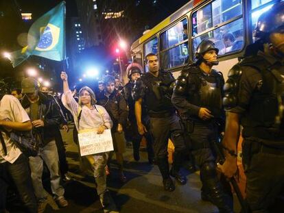 Protesto contra a Copa no Rio.