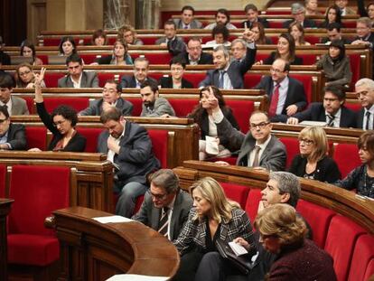 Diputados del Parlament, durante una sesi&oacute;n.