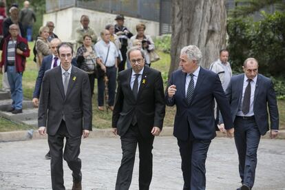 El president del Parlament, Quim Torra, arribant al funeral.